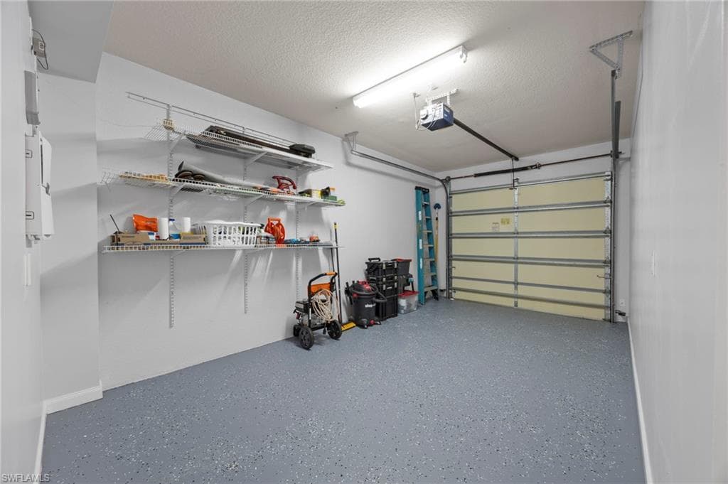 5561 Cove CIR, NAPLES FL 34119-35