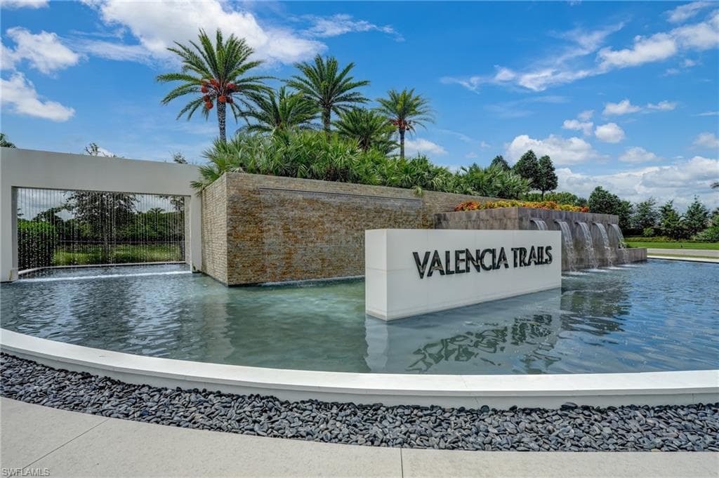 11394 Jacaranda DR-41