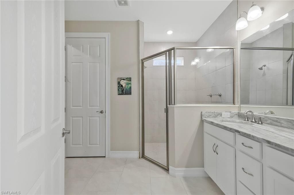 836 Heather Lake AVE, CAPE CORAL FL 33993-11