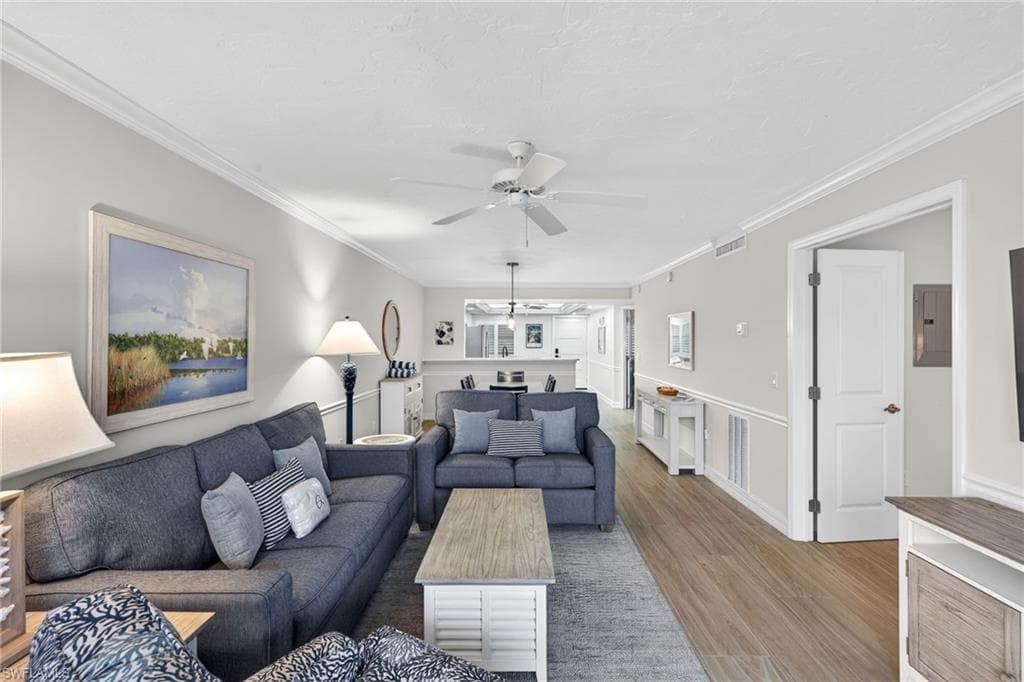 2445 W Gulf DR # 6B, SANIBEL FL 33957-11