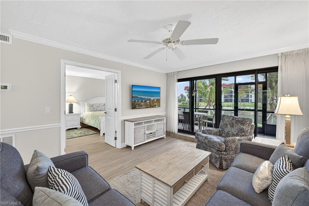 2445 W Gulf DR # 6B, SANIBEL FL 33957-15