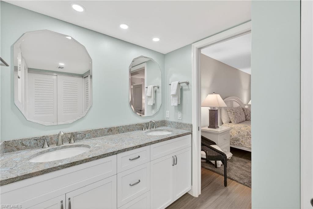 2445 W Gulf DR # 6B, SANIBEL FL 33957-20