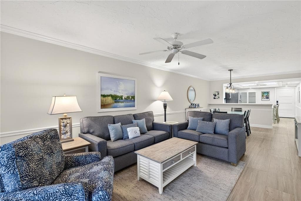 2445 W Gulf DR # 6B, SANIBEL FL 33957-12