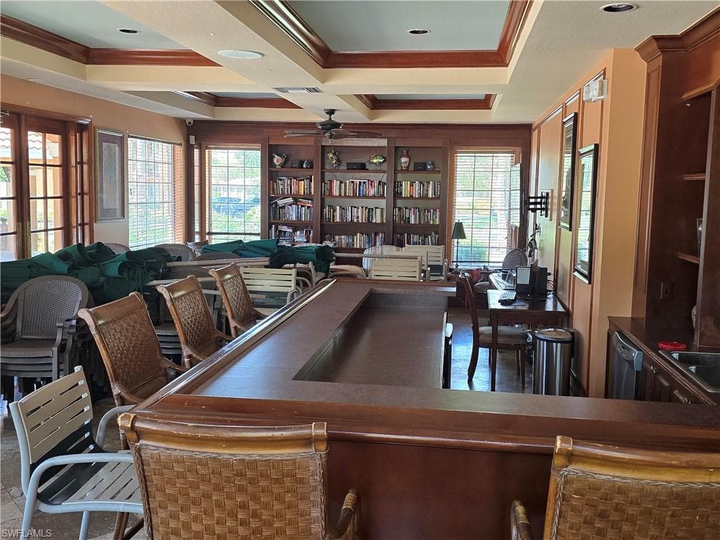 1210 Wildwood Lakes BLVD # 203, NAPLES FL 34104-35