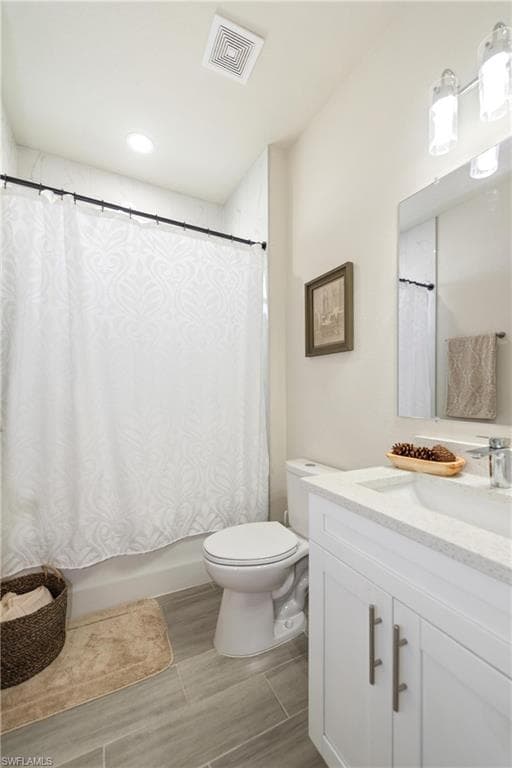 6139 Hendley CT, FORT MYERS FL 33905-20