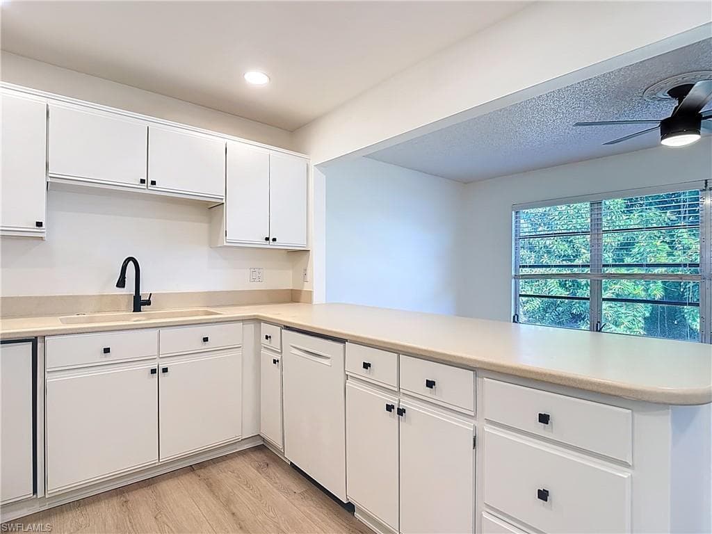 6884 Sandtrap DR # 4, FORT MYERS FL 33919-12