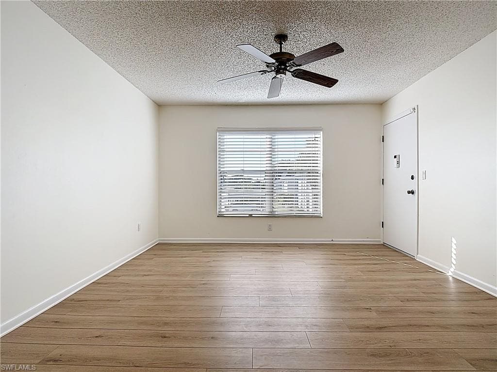 6884 Sandtrap DR # 4, FORT MYERS FL 33919-11