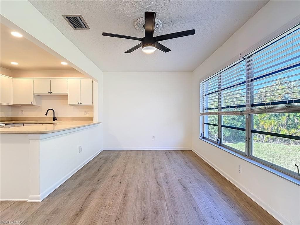 6884 Sandtrap DR # 4, FORT MYERS FL 33919-23