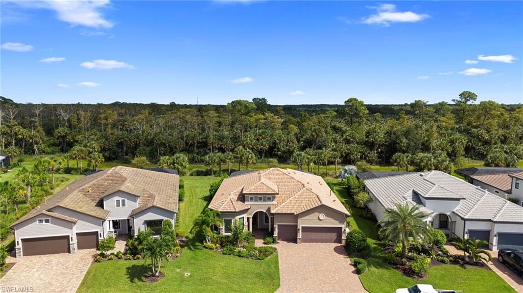 9774 Everglades DR, NAPLES FL 34120-40