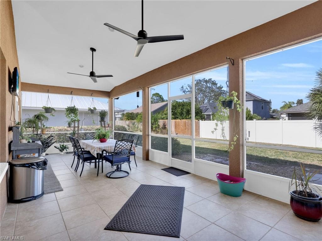 10611 Ankeny LN, BONITA SPRINGS FL 34135-27