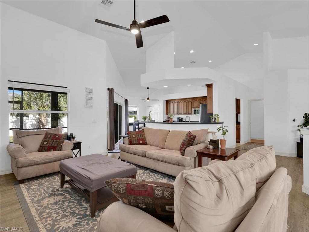 10611 Ankeny LN, BONITA SPRINGS FL 34135-4