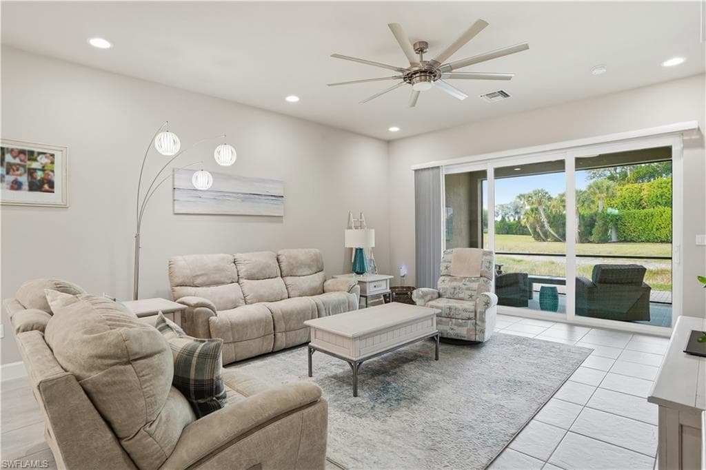 28400 Halton LN, BONITA SPRINGS FL 34135-10