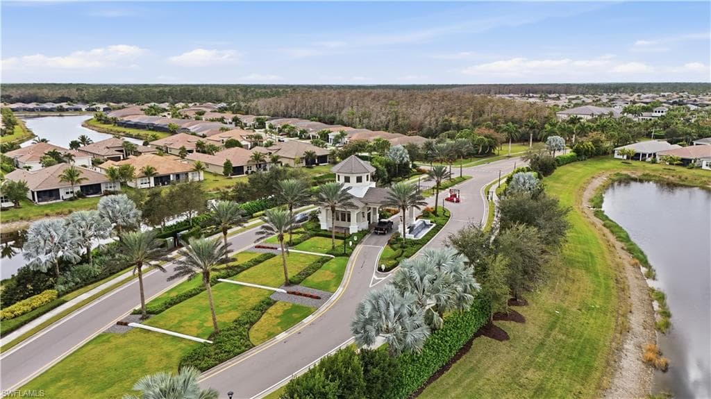 28400 Halton LN, BONITA SPRINGS FL 34135-43