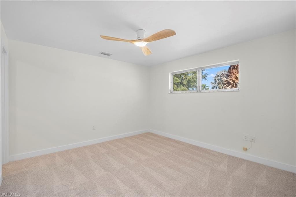 5091 Westminster DR-13