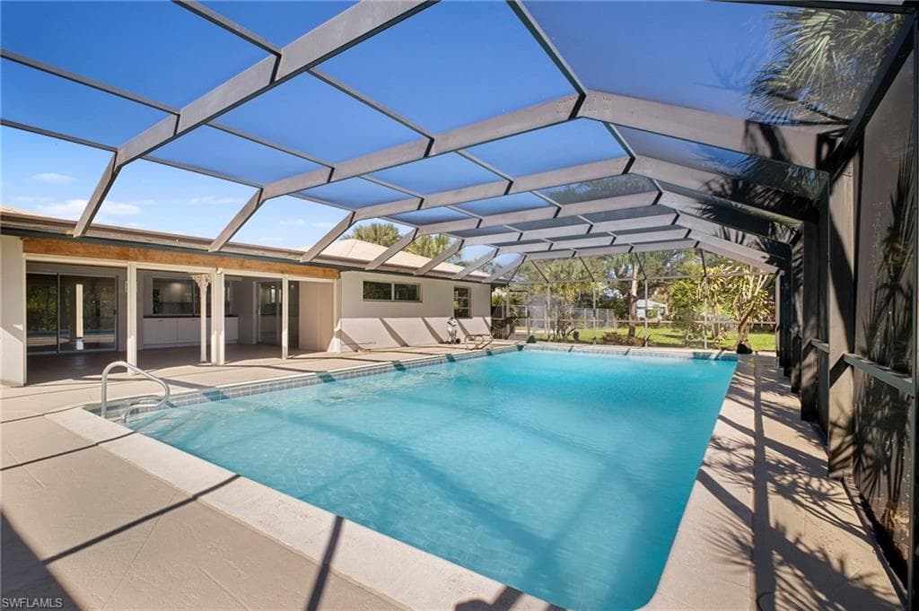 5091 Westminster DR-38
