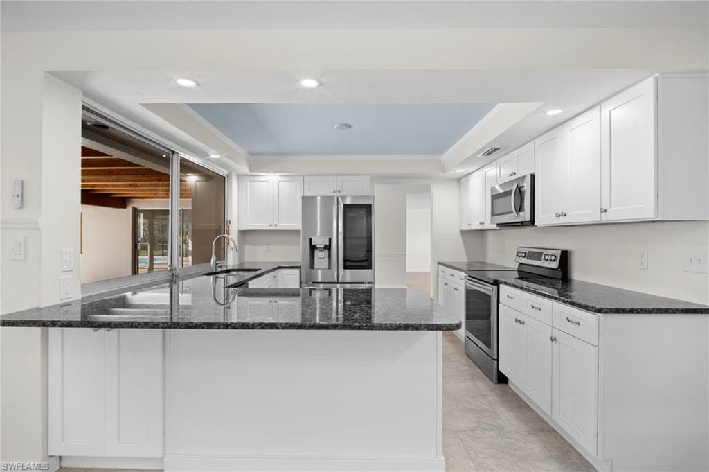 5091 Westminster DR-7