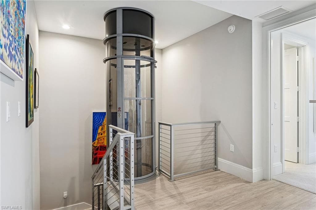 1135 3rd AVE S # 119, NAPLES FL 34102-27