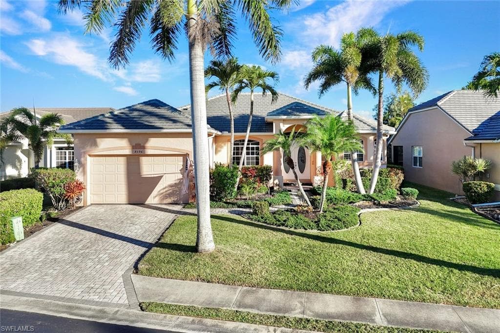 8596 Southwind Bay CIR, FORT MYERS FL 33908-2