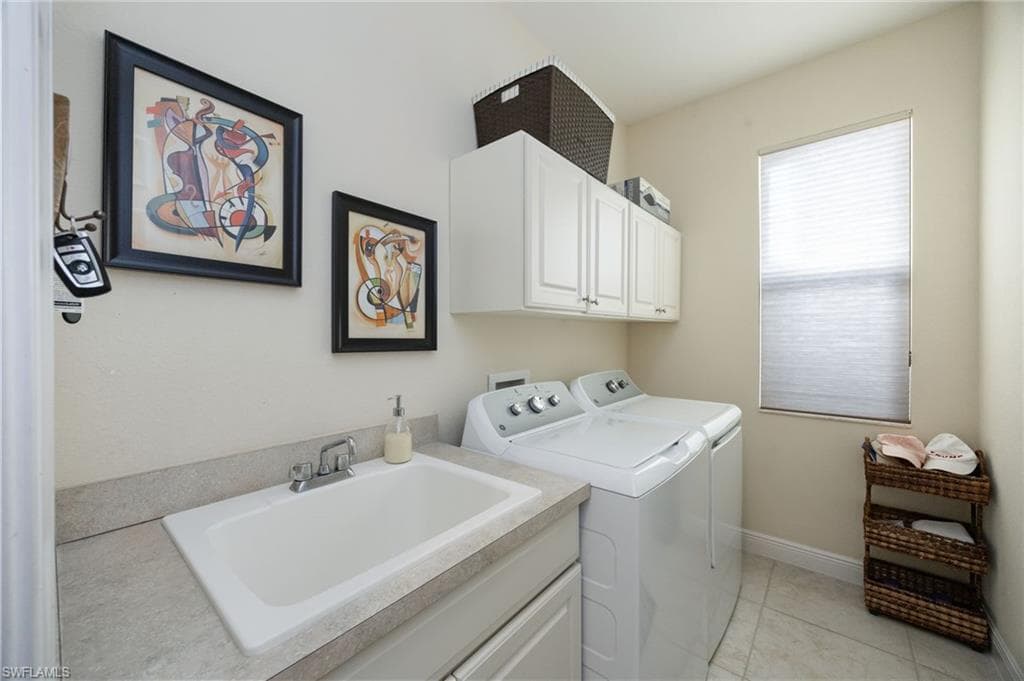 23452 Sanabria LOOP, BONITA SPRINGS FL 34135-21