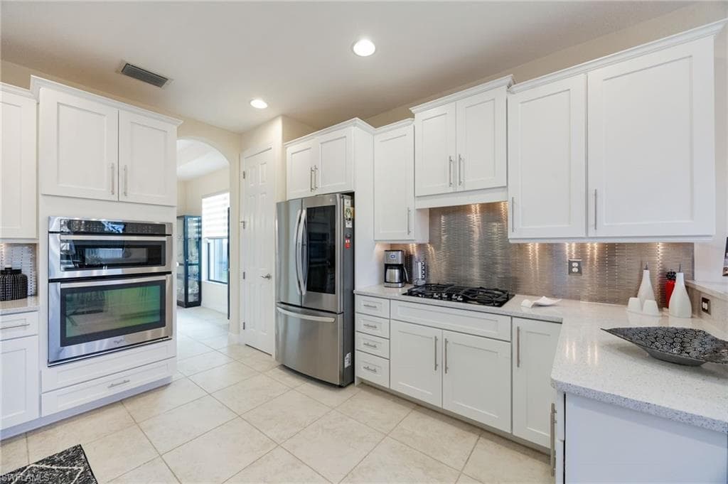 23452 Sanabria LOOP, BONITA SPRINGS FL 34135-7