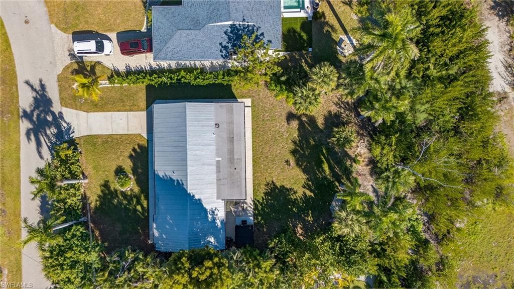 1866 Ibis LN, SANIBEL FL 33957-37
