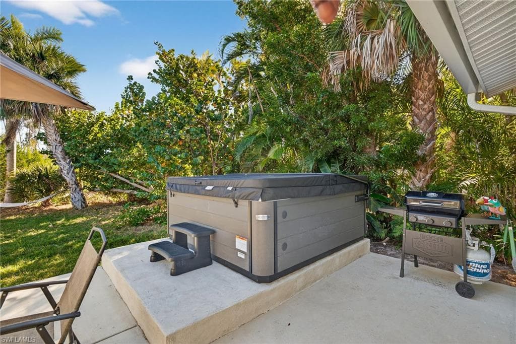 1866 Ibis LN, SANIBEL FL 33957-28