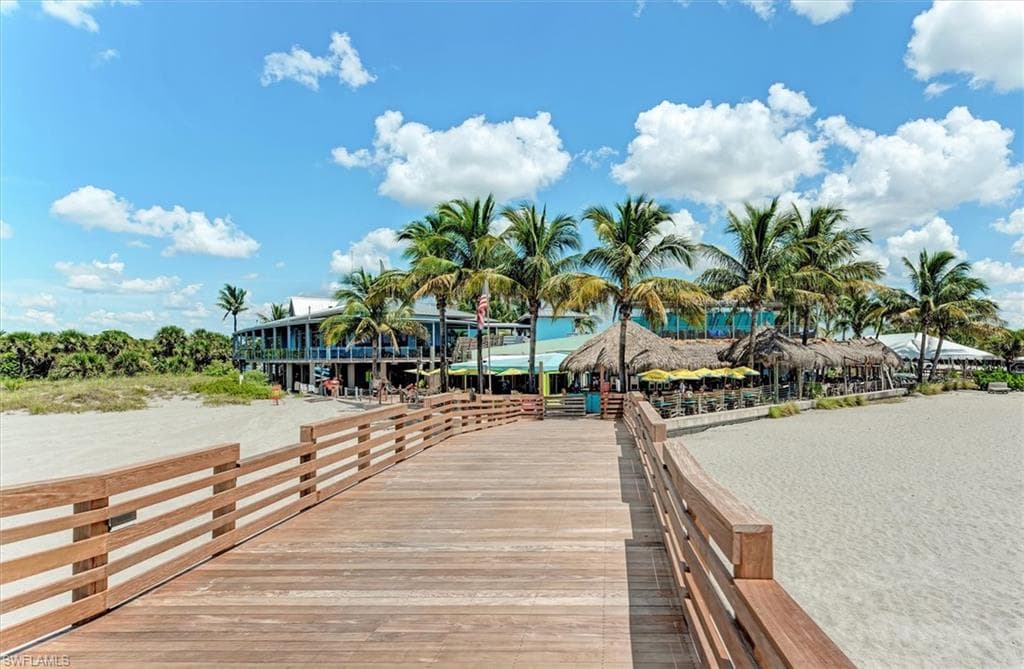 615 May Apple WAY, VENICE FL 34293-48