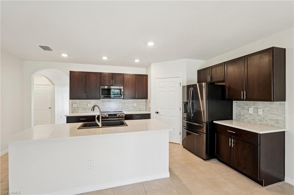 2188 Pigeon Plum WAY, NORTH FORT MYERS FL 33917-3