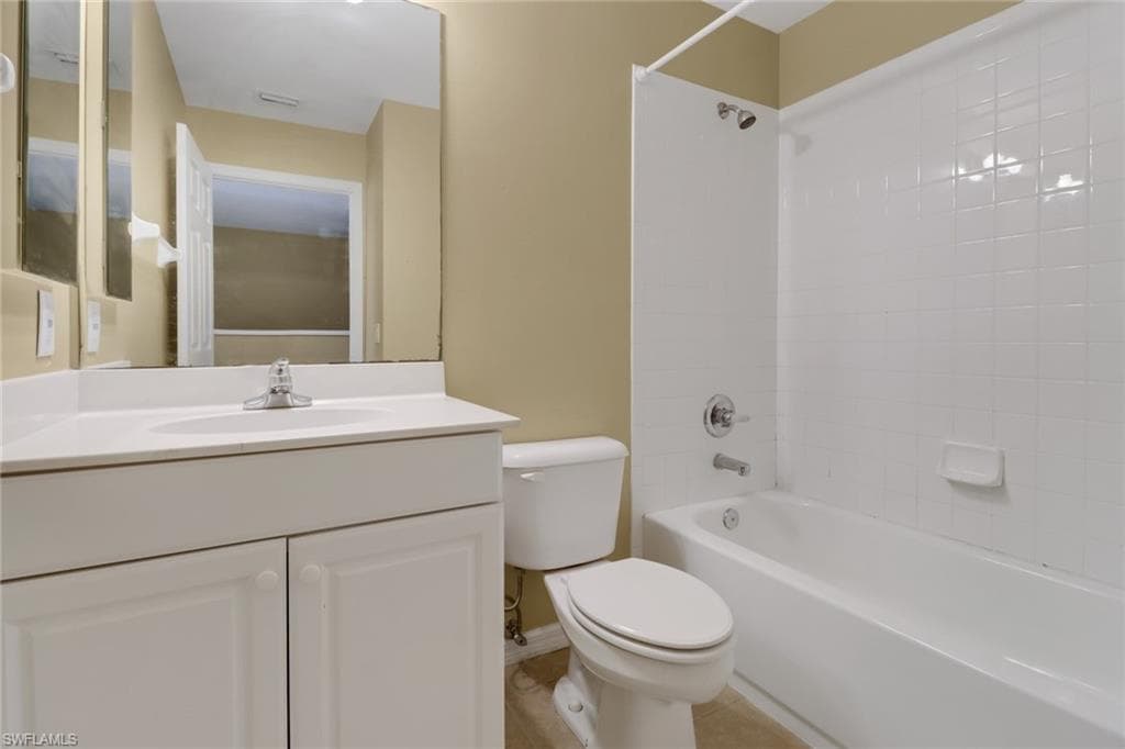 9720 Heatherstone River CT # 5, ESTERO FL 33928-19