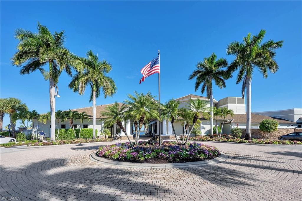 9087 Breakwater DR, NAPLES FL 34120-41