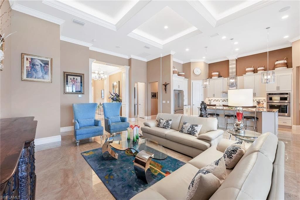 9087 Breakwater DR, NAPLES FL 34120-7