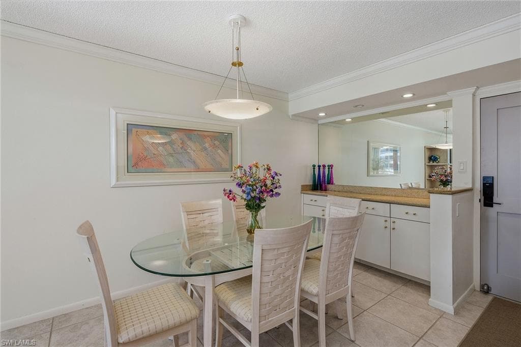 320 Seaview CT # 1409, MARCO ISLAND FL 34145-12