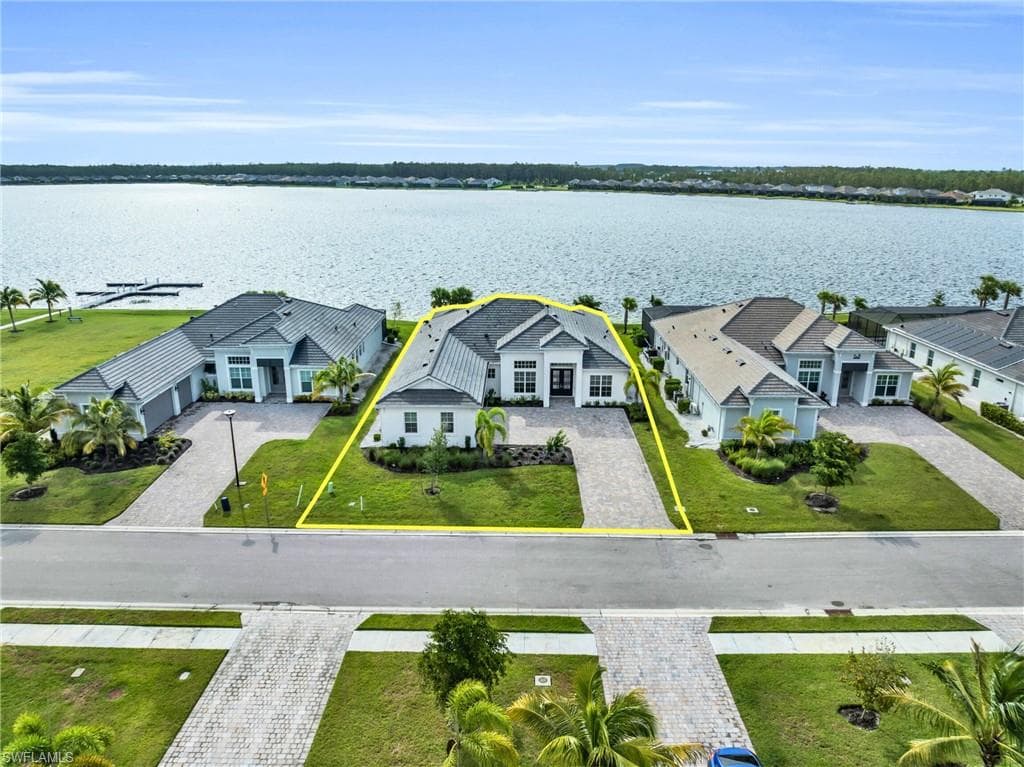 14044 Blue Bay CIR, FORT MYERS FL 33913-44