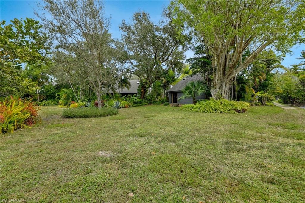 1329 Solana RD # K5, NAPLES FL 34103-19