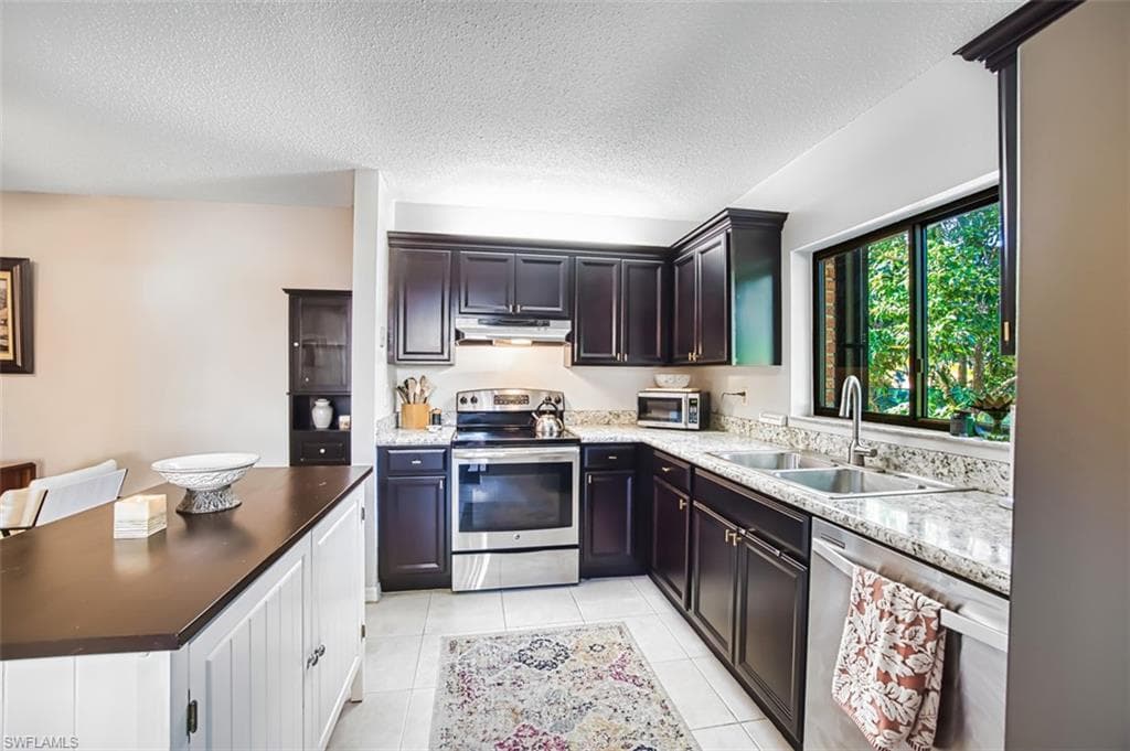 1444 Park Shore CIR # 3, FORT MYERS FL 33901-1