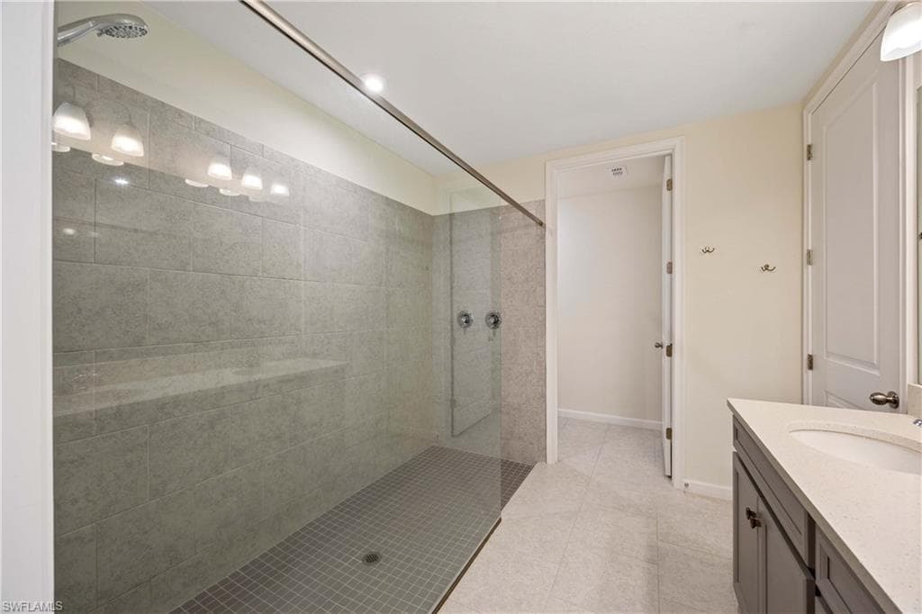 4607 Arboretum CIR # 103, NAPLES FL 34112-21