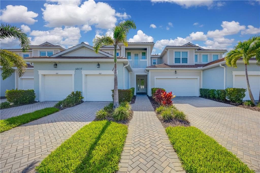 4607 Arboretum CIR # 103, NAPLES FL 34112-3