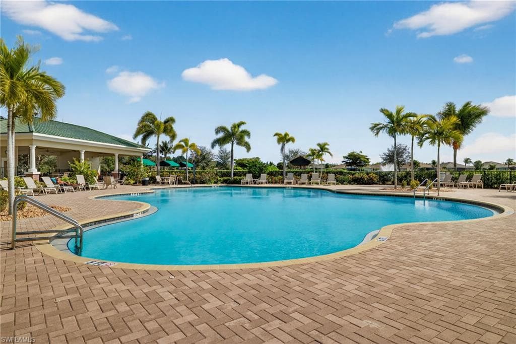 3873 Crosswater DR, NORTH FORT MYERS FL 33917-30