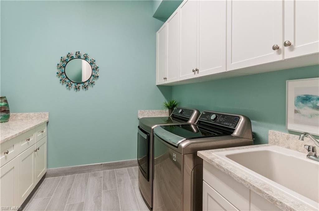 28516 Sicily LOOP, BONITA SPRINGS FL 34135-27