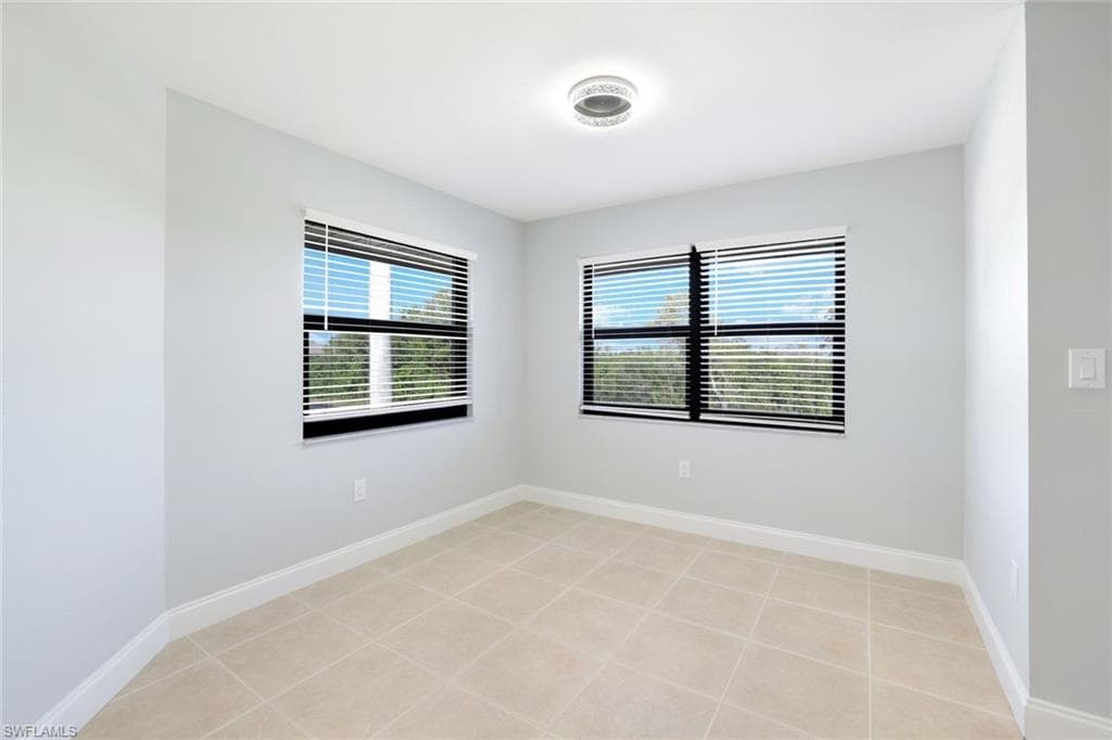 1508 Mainsail DR # 16, NAPLES FL 34114-11