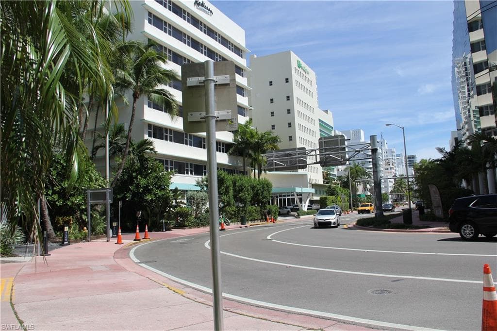 4401 COLLINS AVE, MIAMI BEACH FL 33140-46