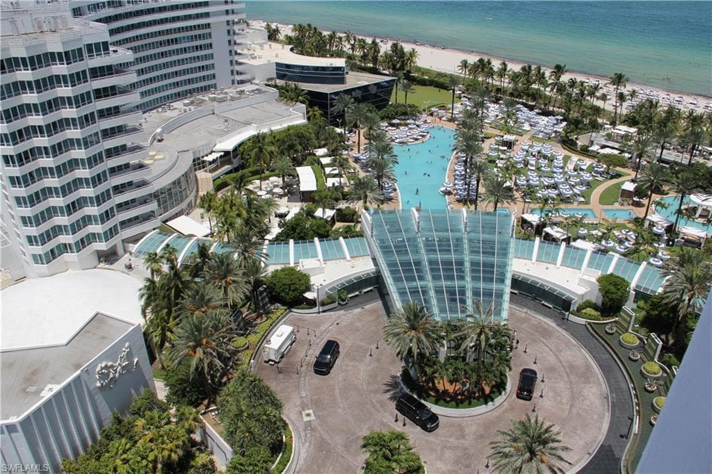 4401 COLLINS AVE, MIAMI BEACH FL 33140-15