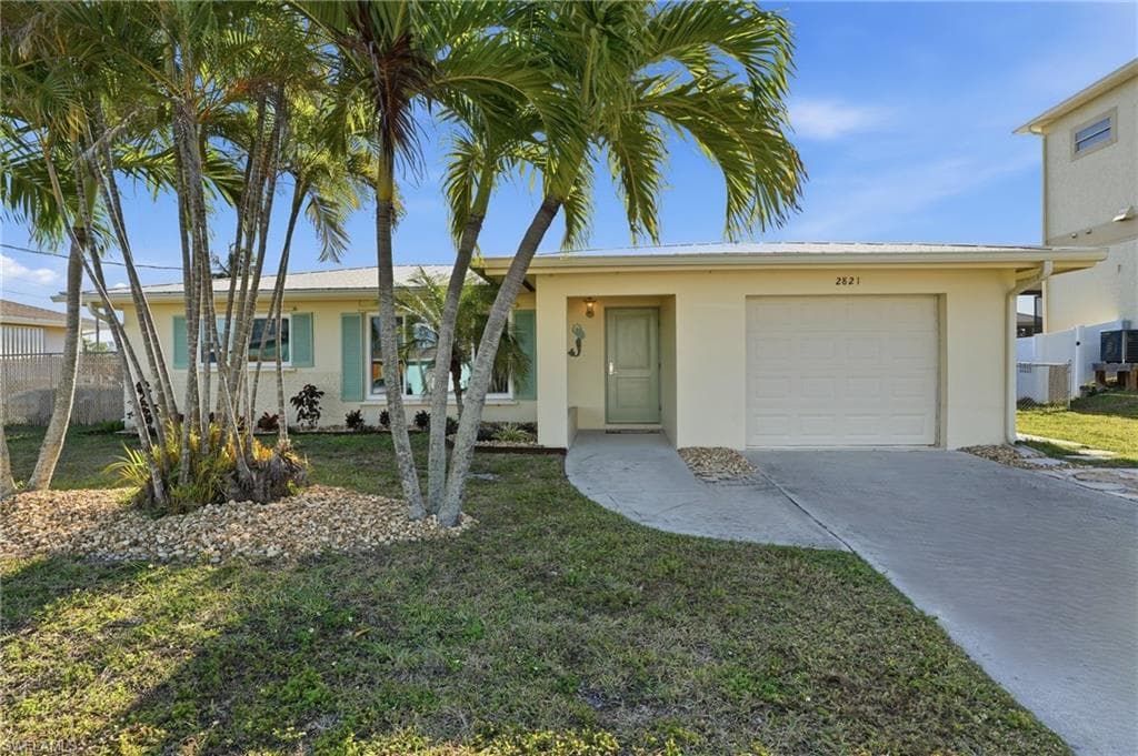 2821 Bruce ST, MATLACHA FL 33993-31