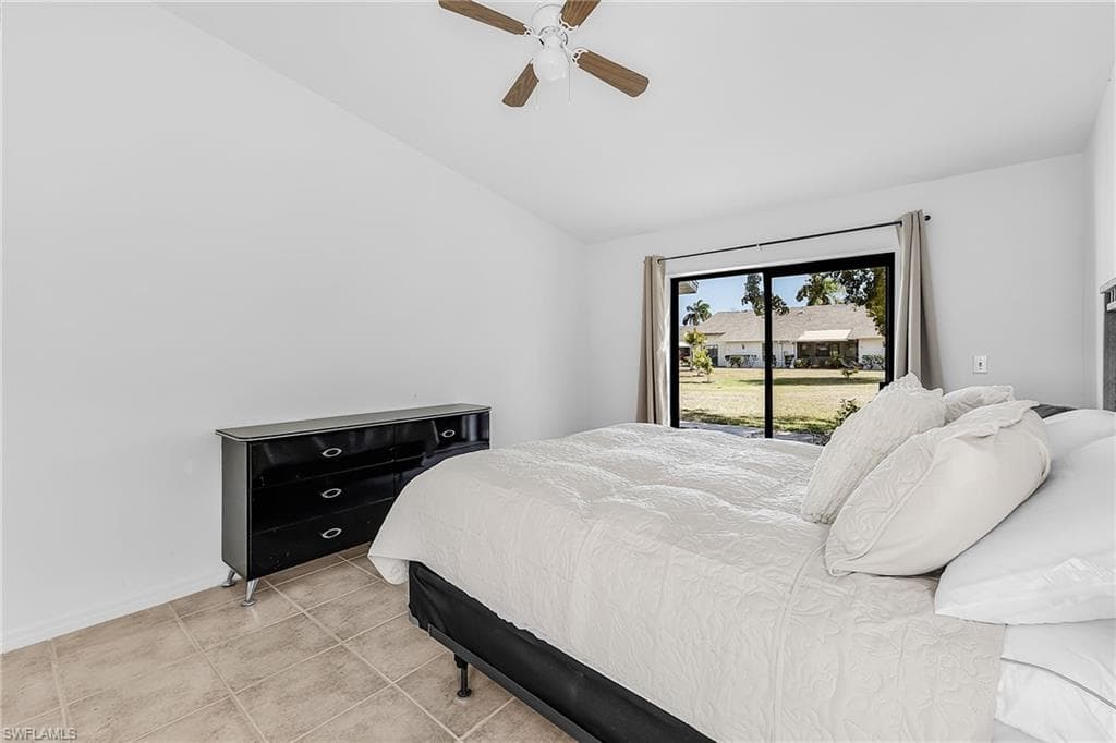 1518 SW Courtyards LN # 199, CAPE CORAL FL 33914-4