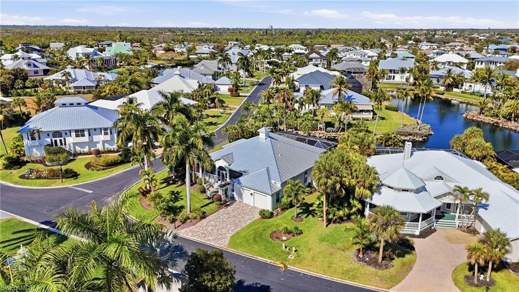 6250 Tidewater Island CIR-5