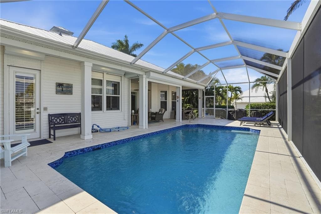 6250 Tidewater Island CIR-40