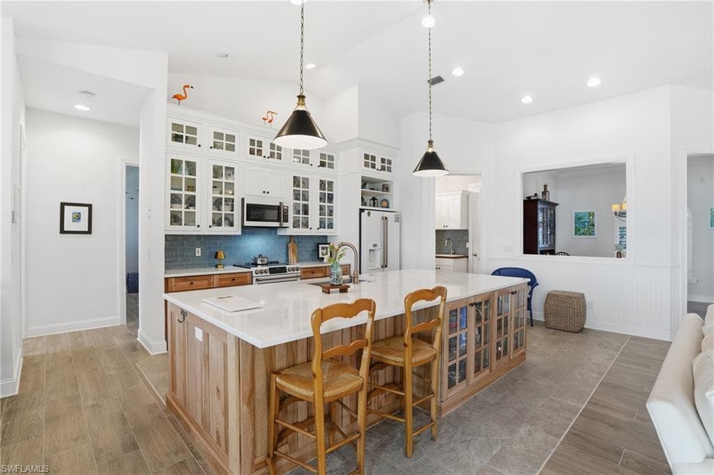 6250 Tidewater Island CIR-17