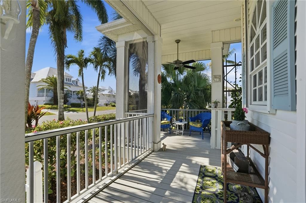 6250 Tidewater Island CIR-10