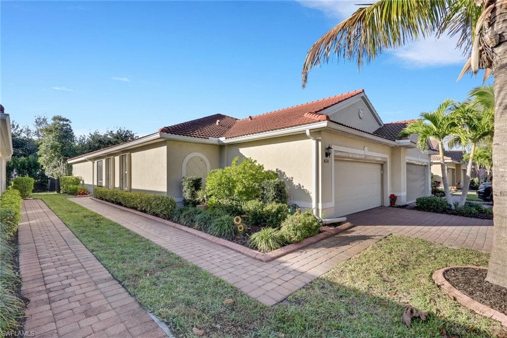 4210 Dutchess Park RD, FORT MYERS FL 33916-1