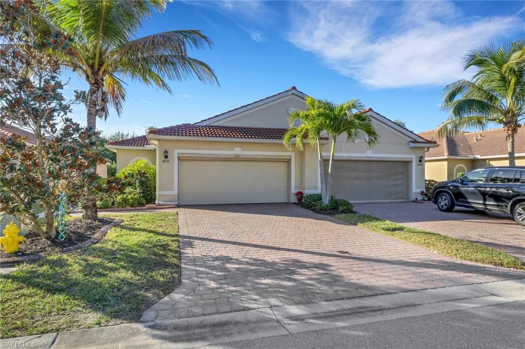 4210 Dutchess Park RD, FORT MYERS FL 33916-21